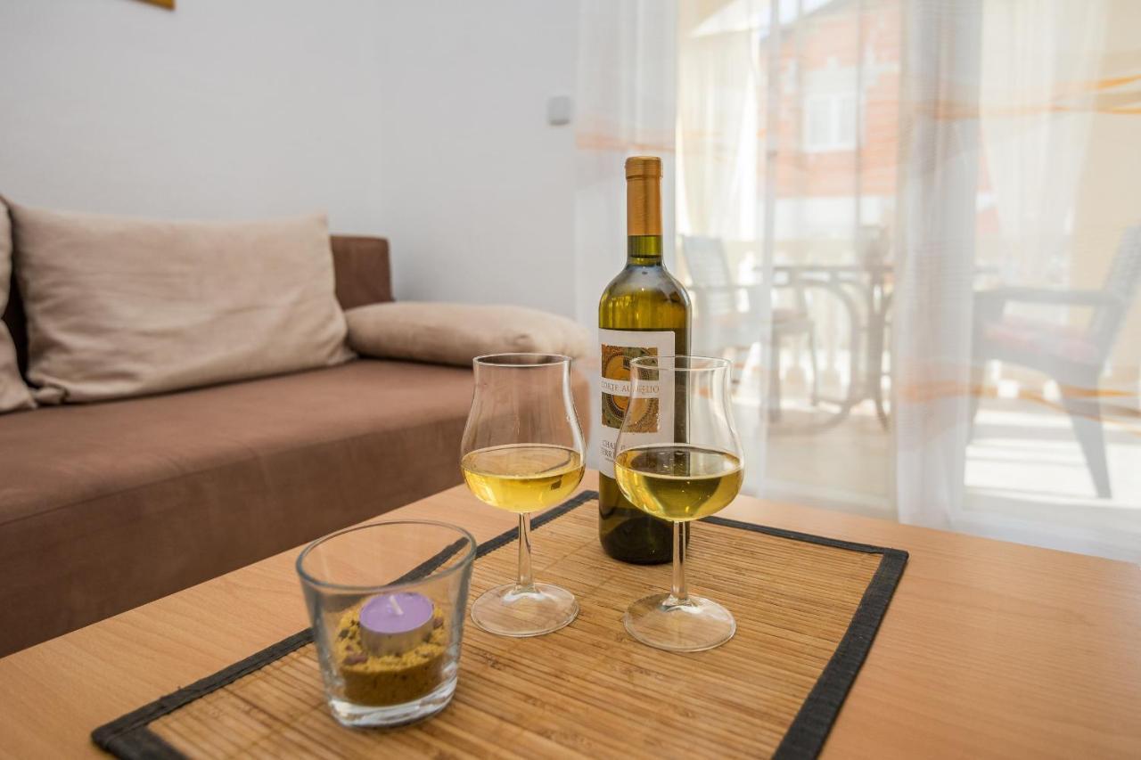 Apartments Sarlija Вир Екстер'єр фото
