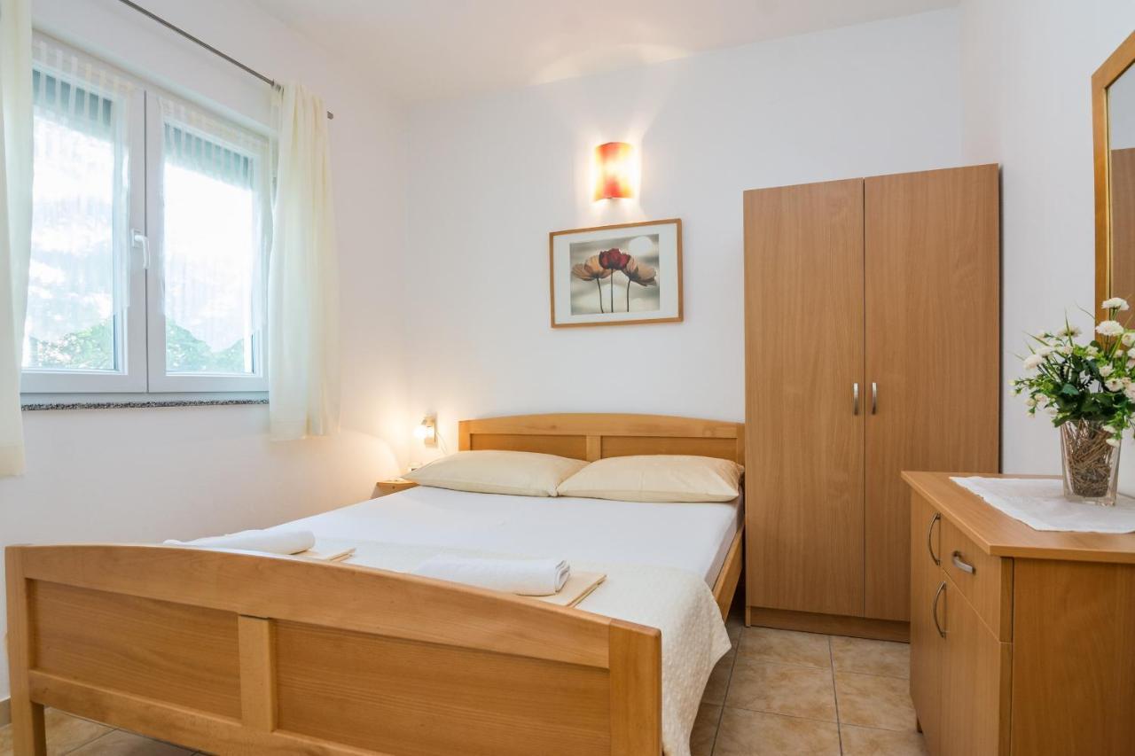 Apartments Sarlija Вир Екстер'єр фото